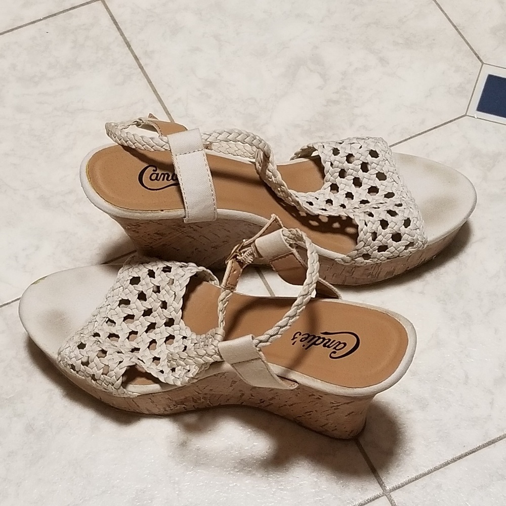 Candie's 4.5" wedges size 10